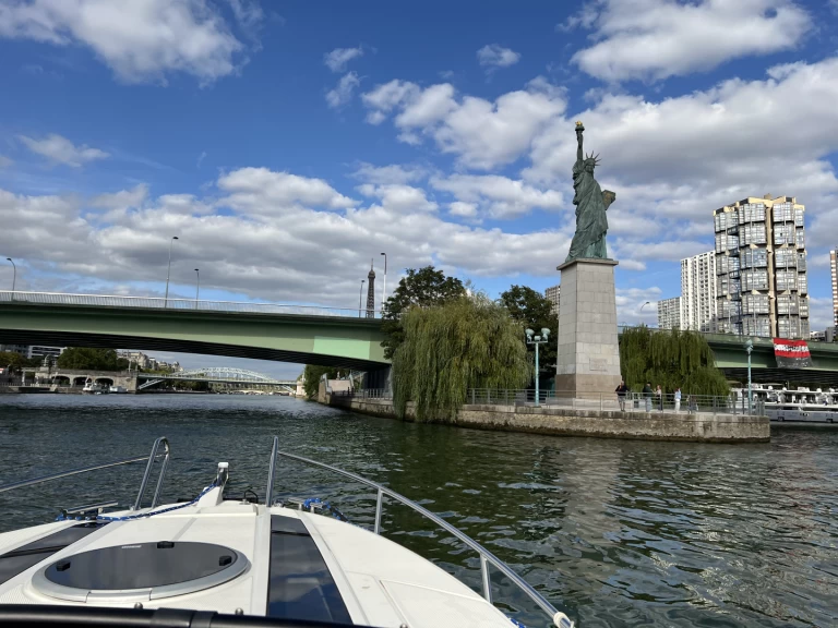 Wynajem w Paris- Parker 720 Adventure na SamBoat