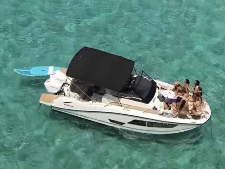 Wynajmij Quicksilver Activ 875 Sundeck w Ibiza Town