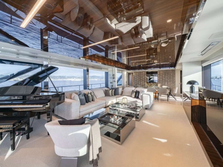 Wynajmij Riva ELYSIUM I w El Toro