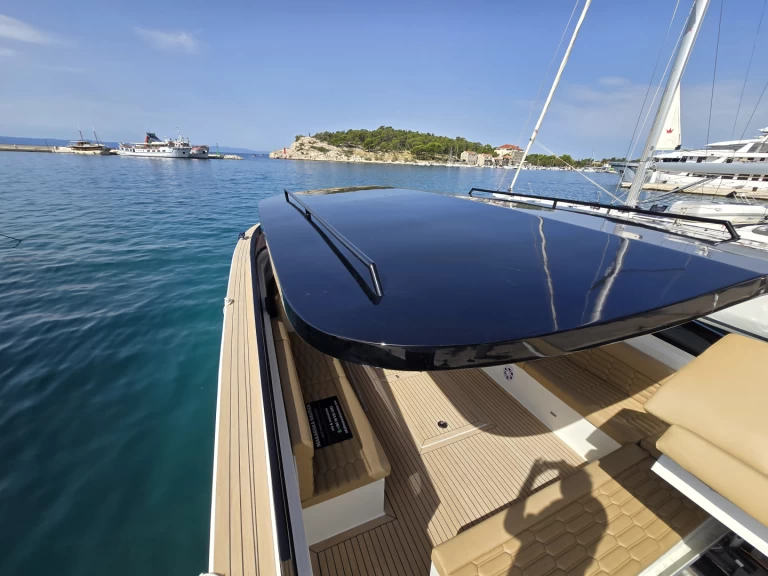 Wynajem łodzi Felix 37 Felix 37 w Makarska na SamBoat 