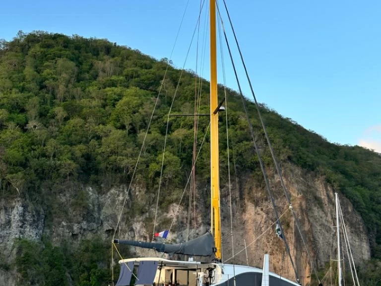 Wynajem łodzi Raiatea tanio Class6