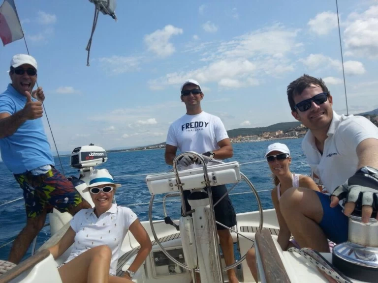 Jeanneau Sun Odyssey 34.2 między profesjonalistami a osobami prywatnymi w Como (City)