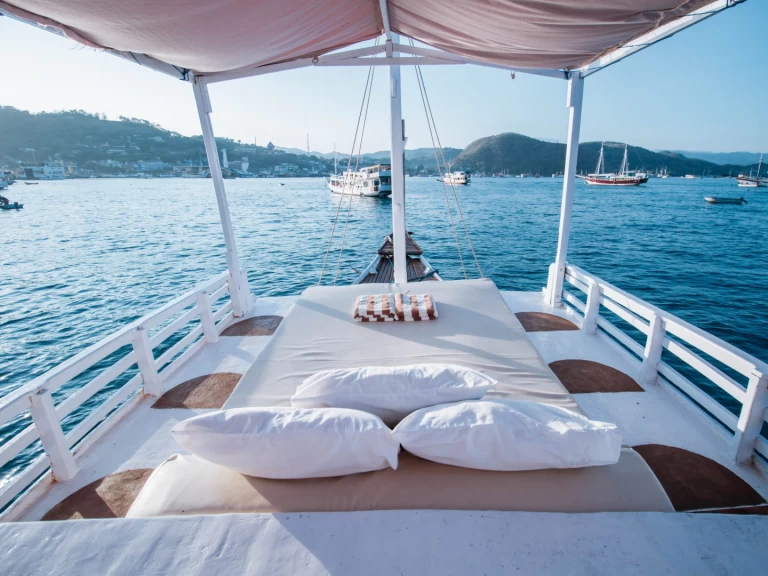 Wynajem łodzi White Pearl 02 Phinisi Boat w Labuan Bajo na SamBoat 