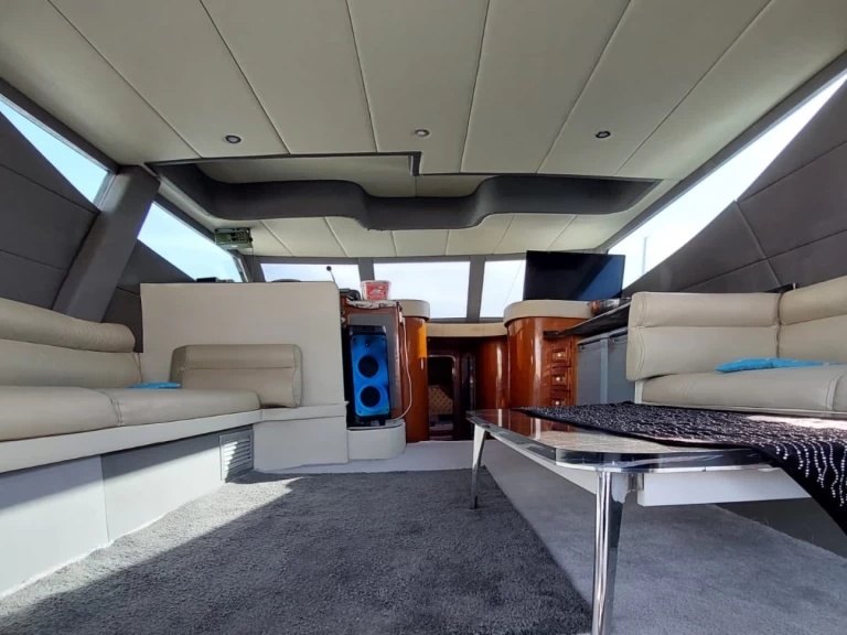 Wynajmij Luksusowy jacht z lub bez skippera Princess w Antalya (City)