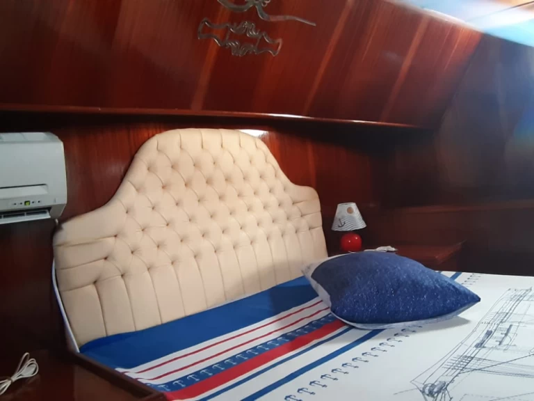 Wynajem Luksusowy jacht Princess z patentem 