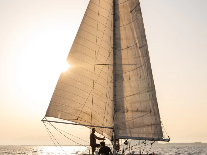 Wynajem w Badia de Roses- Aluminium AG4MC Consolation 37 na SamBoat