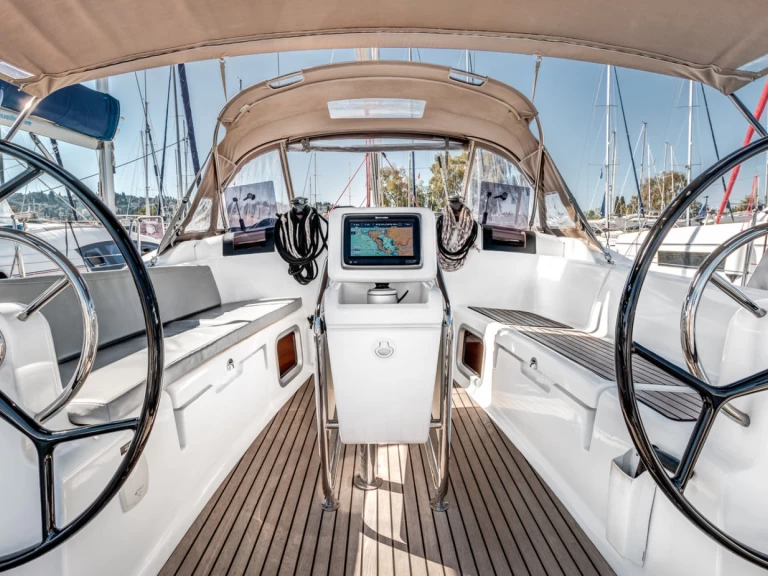 Wynajem łodzi Jeanneau Sun Odyssey 419 w Gouvia na SamBoat 