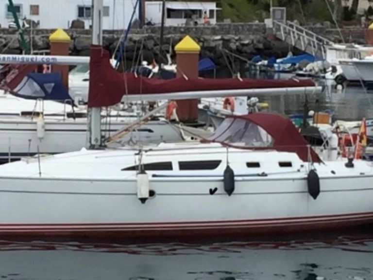 Wynajmij Jeanneau Sun Fast 37 w San Miguel De Abona