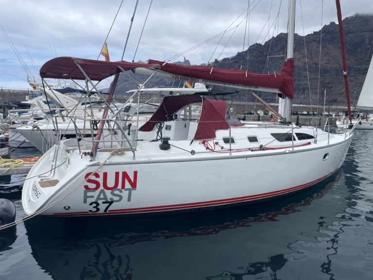 Wynajem łodzi Jeanneau Sun Fast 37 w San Miguel De Abona na SamBoat 