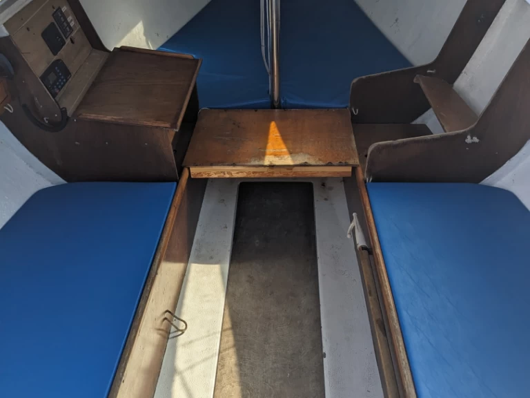 Archambault Surprise między profesjonalistami a osobami prywatnymi w La Rochelle