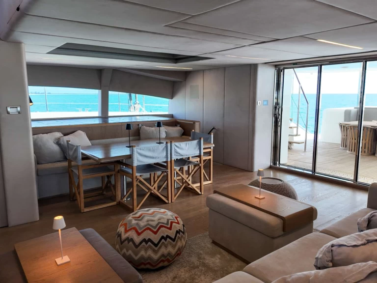 Wynajmij Luksusowy jacht z lub bez skippera Sunreef w Karaiby