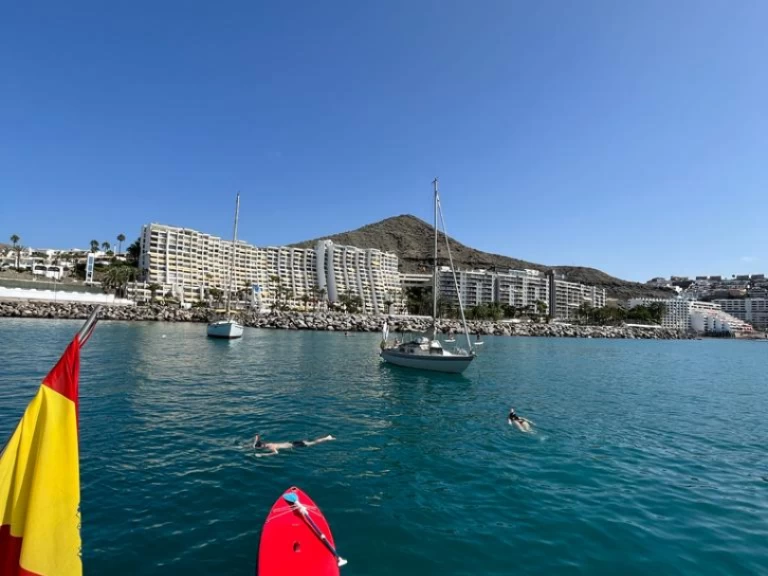 Wynajem Motorówka Princess z patentem 