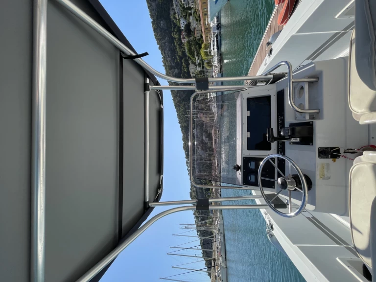 Wynajmij Four Winns Quest 207 w Mandelieu-la-Napoule