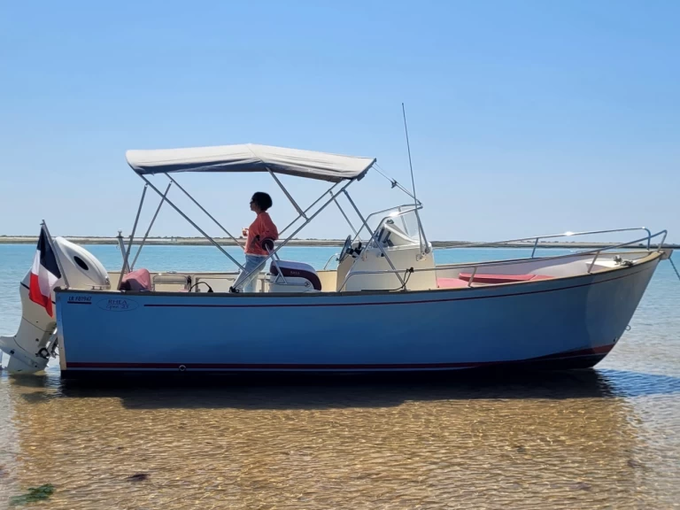 Wynajem łodzi Saint-Martin-de-Ré tanio Open 23