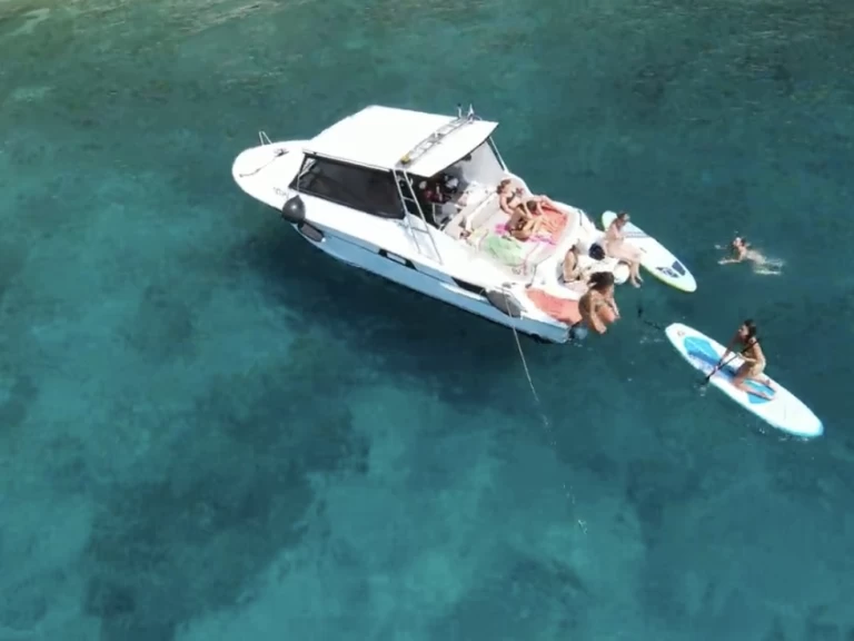 Wynajem Motorówka w Hvar - Bayliner Trophy