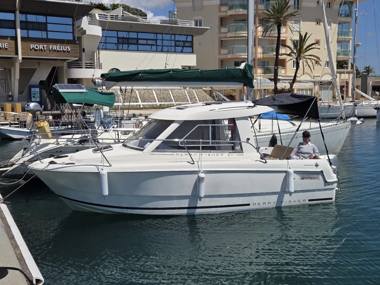 Wynajem łodzi Jeanneau Merry Fisher 645 w Antibes na SamBoat 