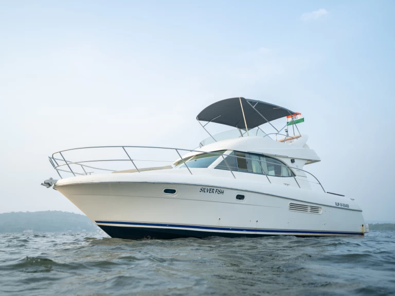 Wynajem Motorówka w Panaji - Prestige Prestige 36