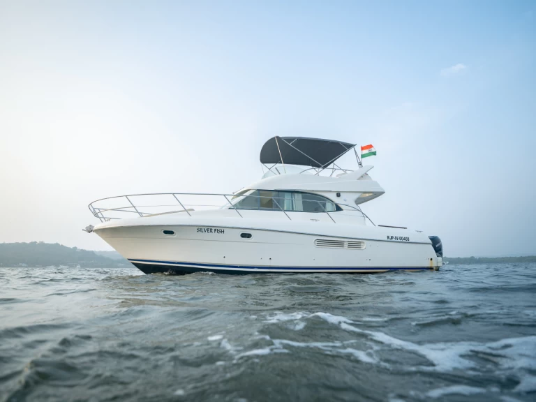 Wynajem łodzi Prestige Prestige 36 w Panaji na SamBoat 