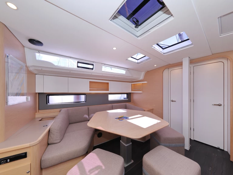 Wynajem łodzi Dufour Dufour 44 w Trogir na SamBoat 