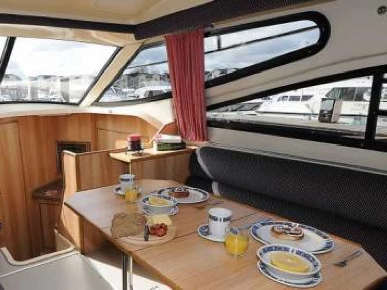 Wynajmij Le Boat Consul w Vinkeveen