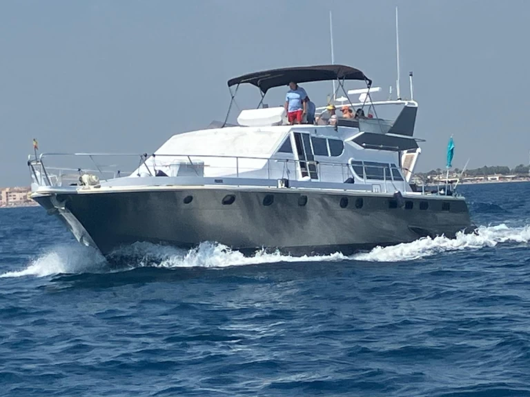 Wynajem Luksusowy jacht w Santa Margarida - Guy Couach Guy Couach 1800 Fly