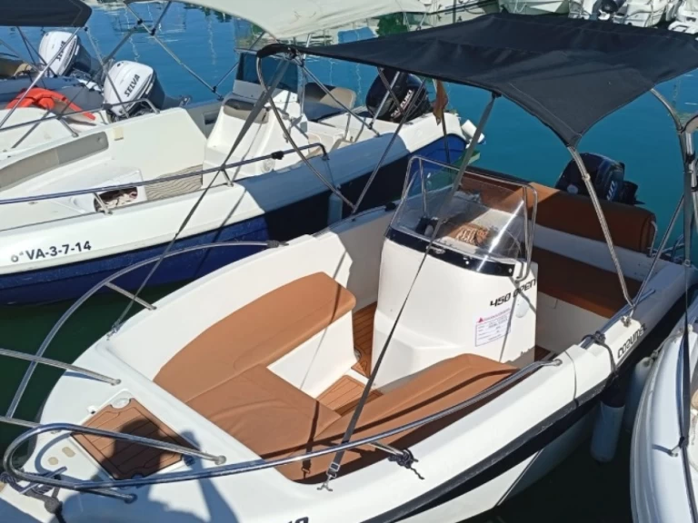 Wynajem Motorówka w Malaga - Mareti 450 CC OPEN