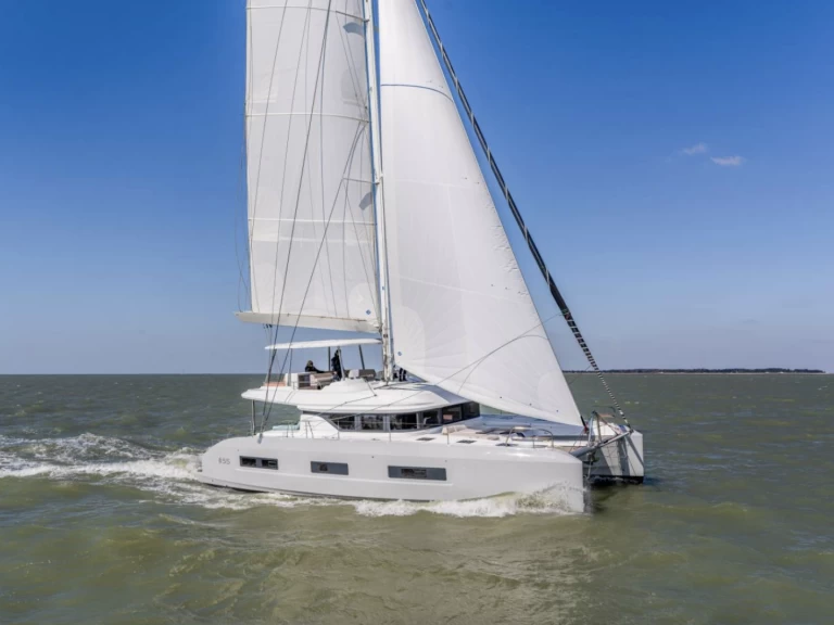 Wynajmij Lagoon Lagoon 55 w Bonifacio