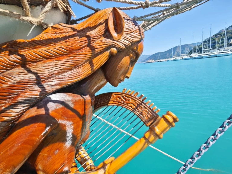 Custom Gulet-Motor Sailor custom gulet między profesjonalistami a osobami prywatnymi w Capo d'Orlando