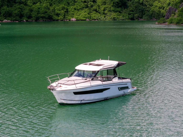 Wynajmij Jeanneau Merry Fisher 895 w Hạ Long