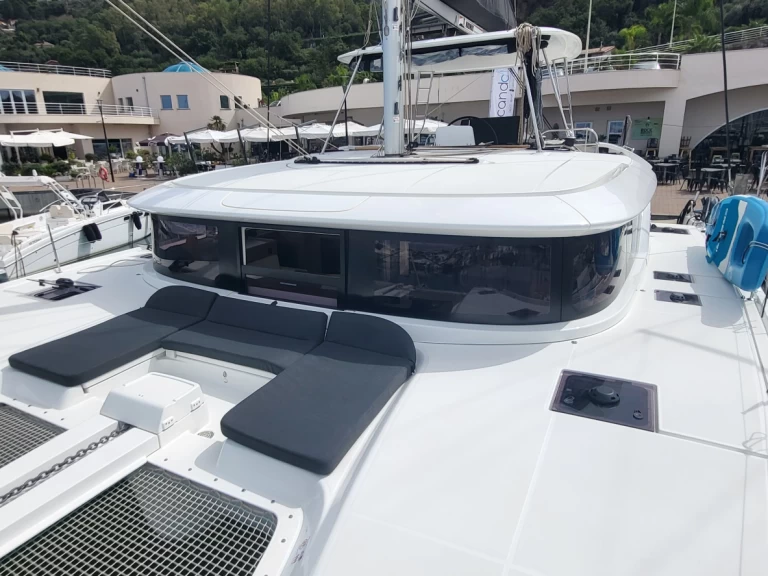 Wynajem Katamaran w Golfo Aranci - Lagoon Lagoon 46