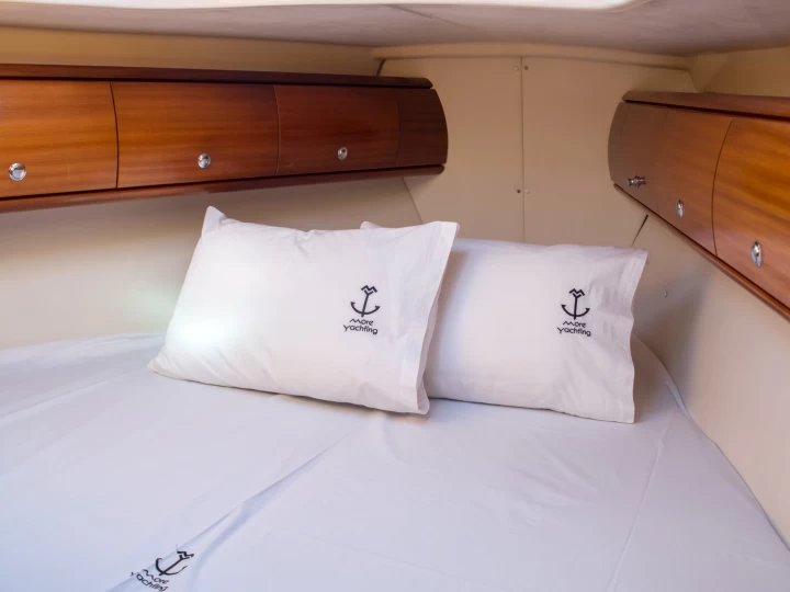 Wynajmij Żaglowiec z lub bez skippera Bavaria w Lefkáda