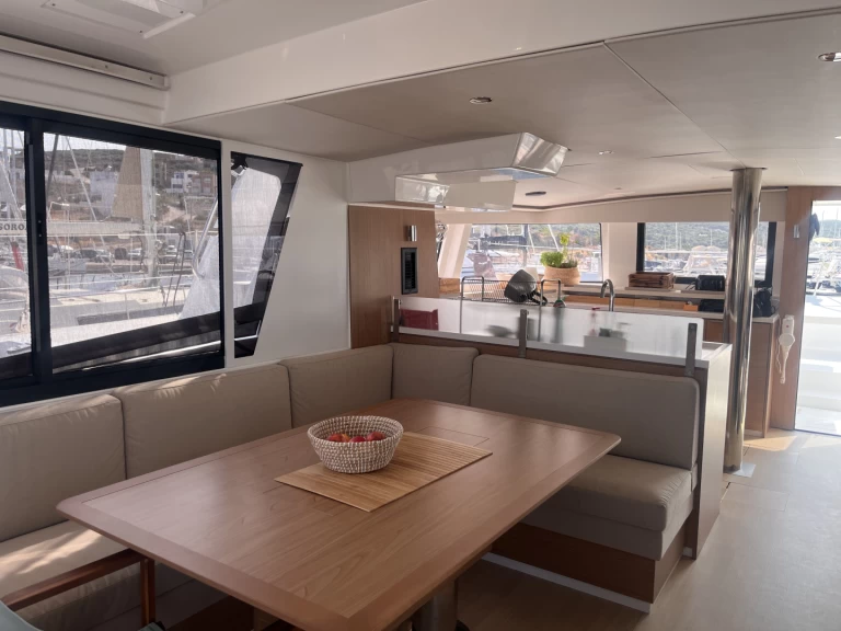 Wynajem łodzi Bali Bali 4.6 (owner's version) w Lavrio na SamBoat 