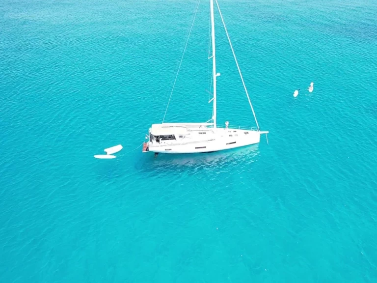 Wynajmij Bénéteau Oceanis 60 w Hyeres