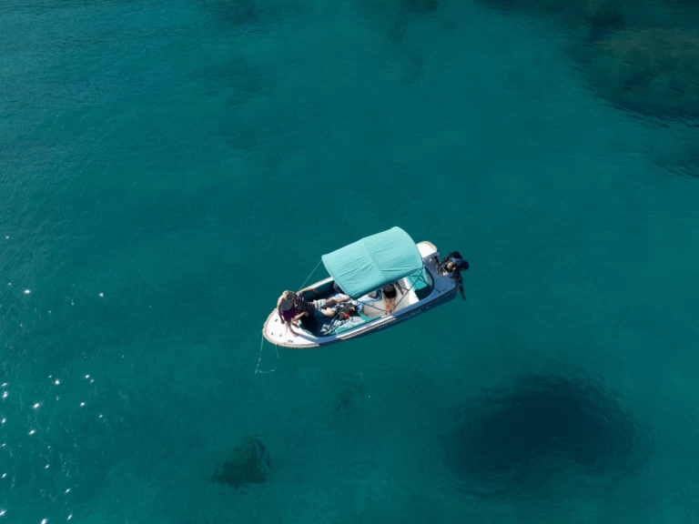 Wynajem Motorówka Marion z patentem 