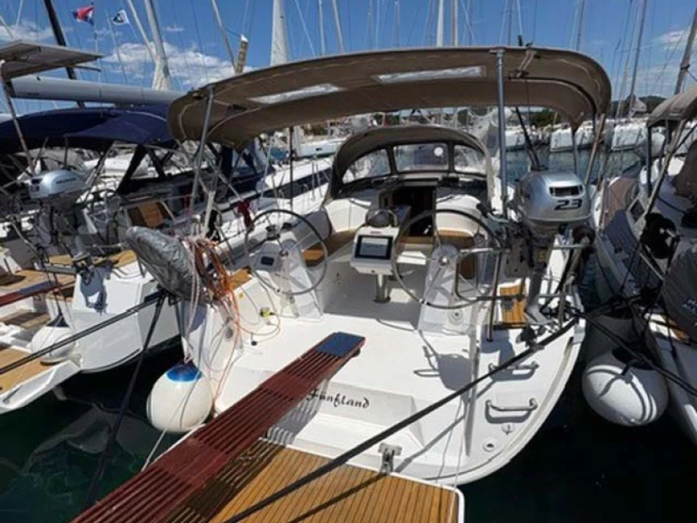 Wynajmij Bavaria Cruiser 34 w Murter-Kornati