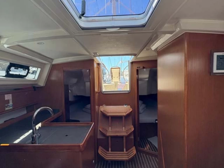 Wynajem łodzi Murter-Kornati tanio Cruiser 34