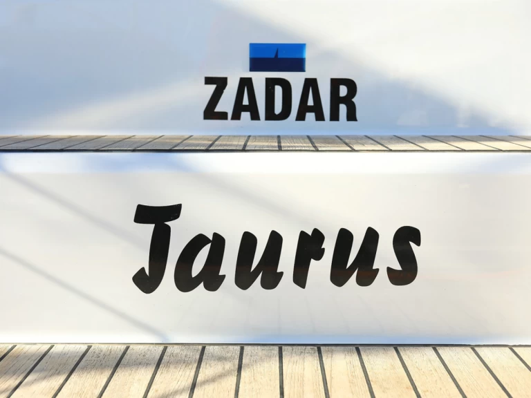 Wynajem łodzi Biograd na Moru tanio Cruiser 46