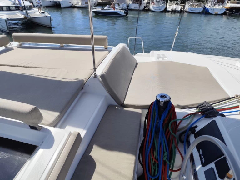 Wynajem Katamaran Bali z patentem 