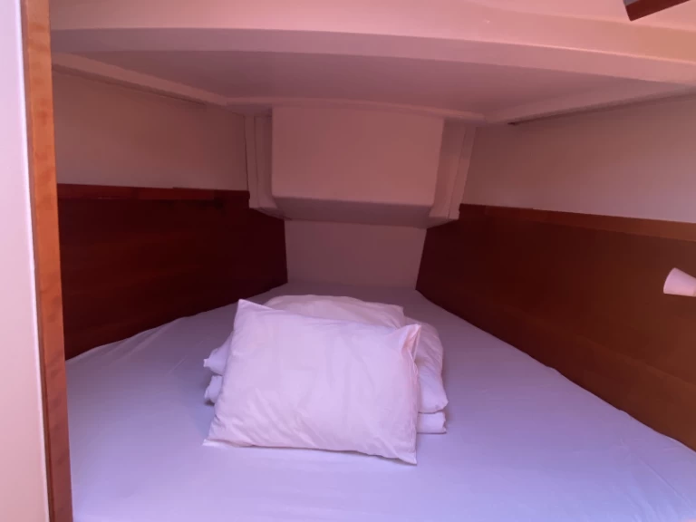 Wynajem łodzi Pula tanio Hanse 430e