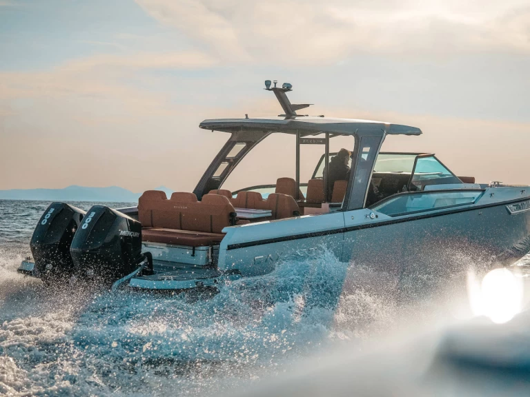 Wynajmij Motorówka z lub bez skippera Saxdor w Cannes