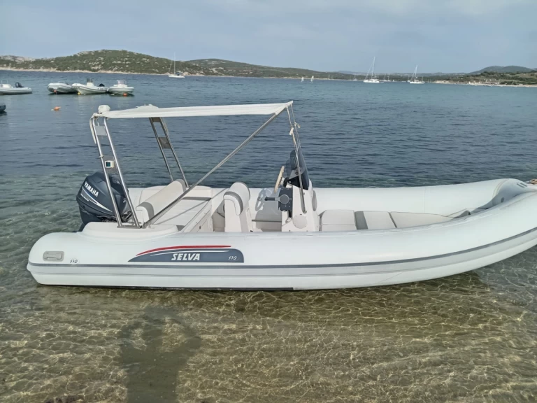 Wynajem w Palau- Predator 570 na SamBoat