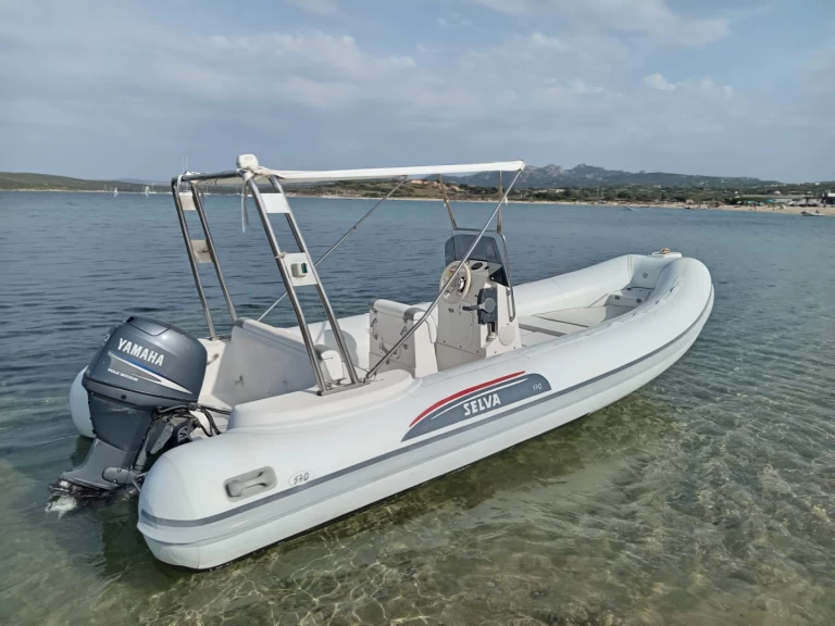 Wynajem łodzi Predator 570 w Palau na SamBoat 