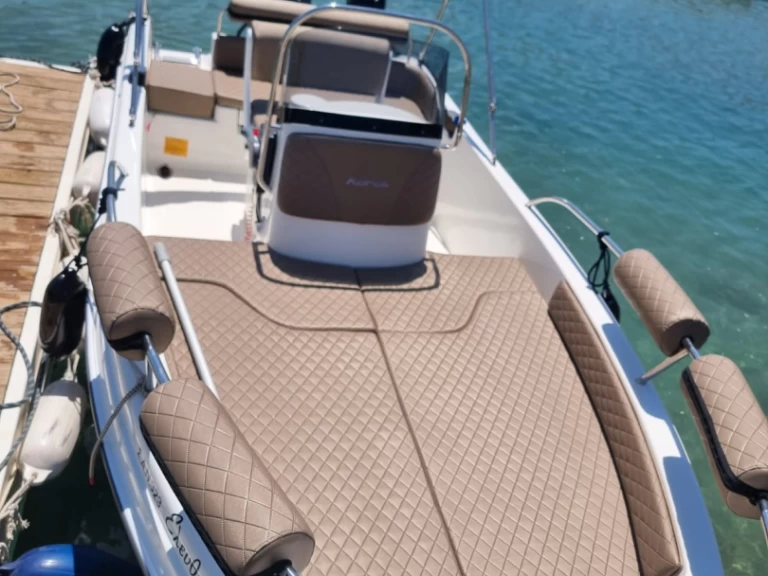 Wynajem w Agios Nikolaos- Karel F17 na SamBoat