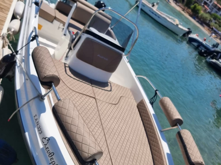 Wynajem łodzi Agios Nikolaos tanio F17