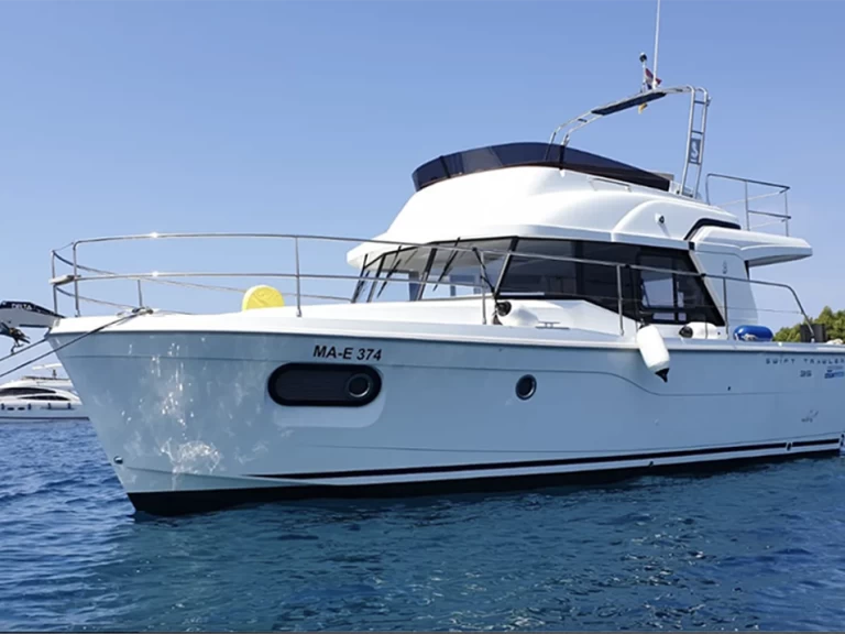 Wynajem łodzi Bénéteau Swift Trawler 35 w Biograd na Moru na SamBoat 