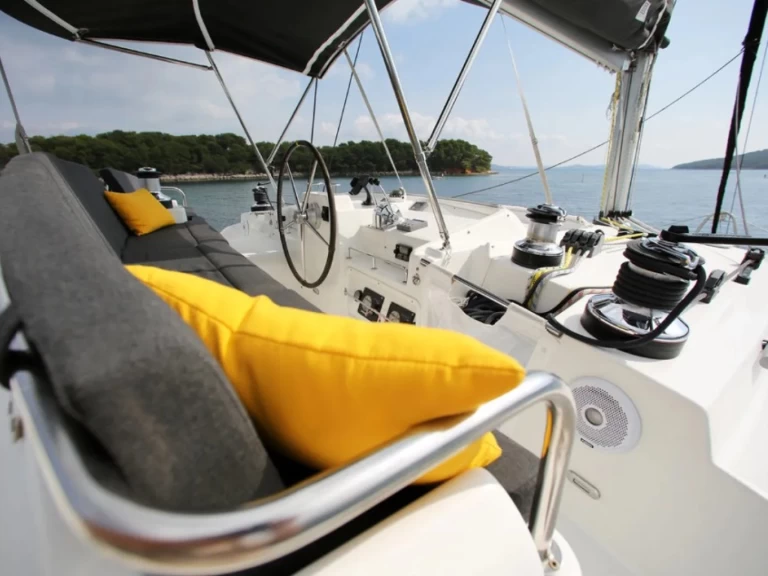 Wynajmij Katamaran z lub bez skippera Lagoon w San Pedro del Pinatar