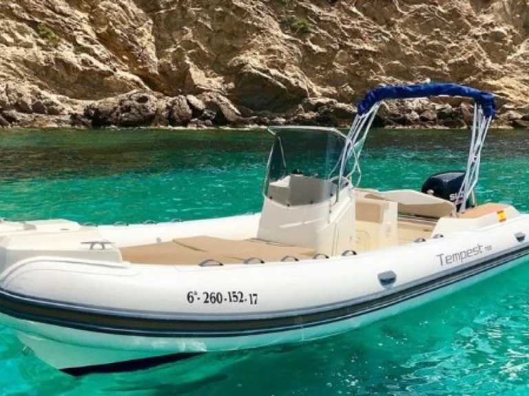 Wynajem łodzi Capelli CAPELLI TEMPEST 700 w Arzon na SamBoat 