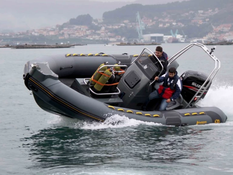 Wynajmij Narwhal NARWHAL 670 w Arzon