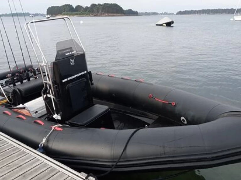 Wynajem Motorówka w Arzon - Narwhal NARWHAL 670