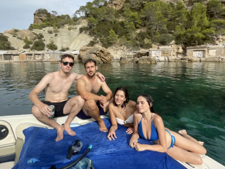 Wynajem w Sant Antoni de Portmany- Sea Ray Sea Ray 220 Select na SamBoat